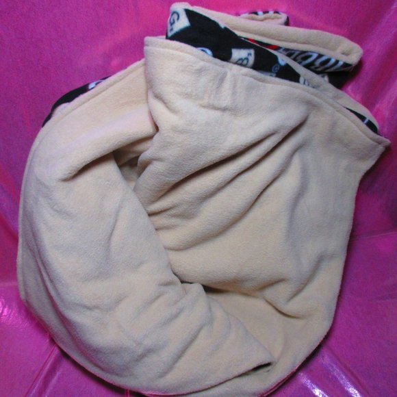 Scrabble Game Board 76" x 58" Fleece Blanket - Picture 2 of 3